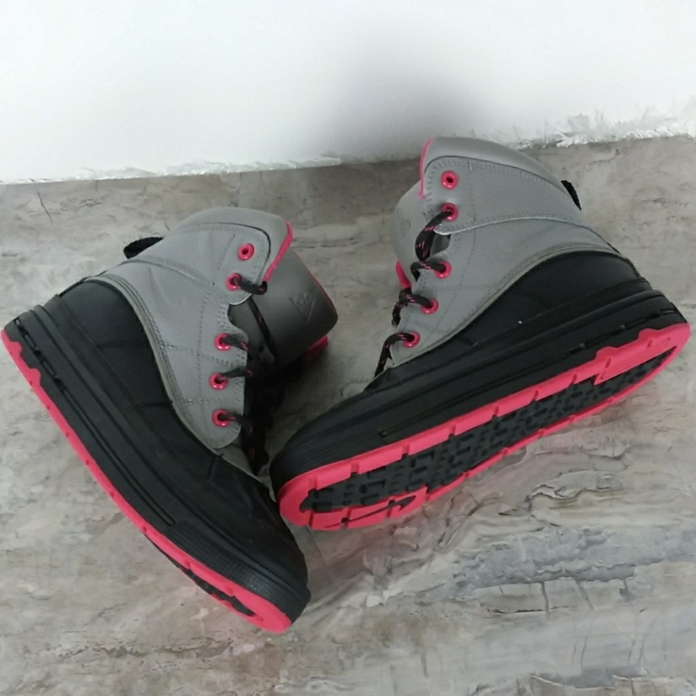 NIKE WOODSIDE TODDLER KID GIRLS DUCK PINK BOOTS 2Y
